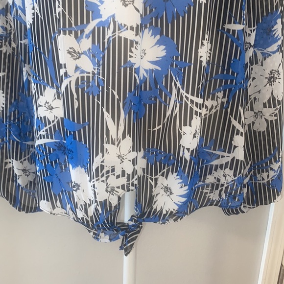 Apt. 9 Chiffon Long Sleeve Blouse - Picture 3 of 10